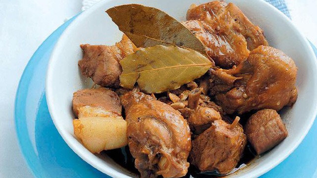 informative essay on how to cook adobo