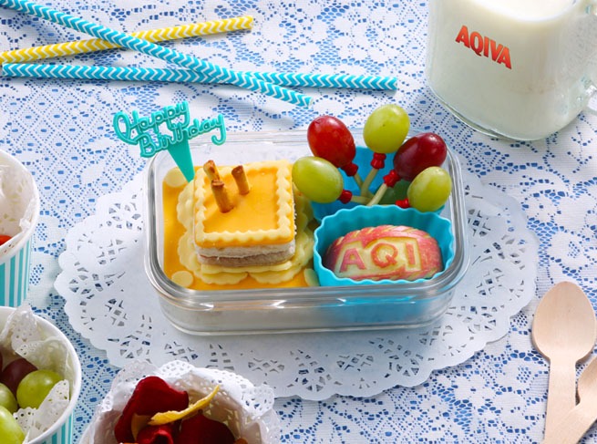 Outer Space Bento Box: Ham & Cheese Sandwich - Imperfect Blog