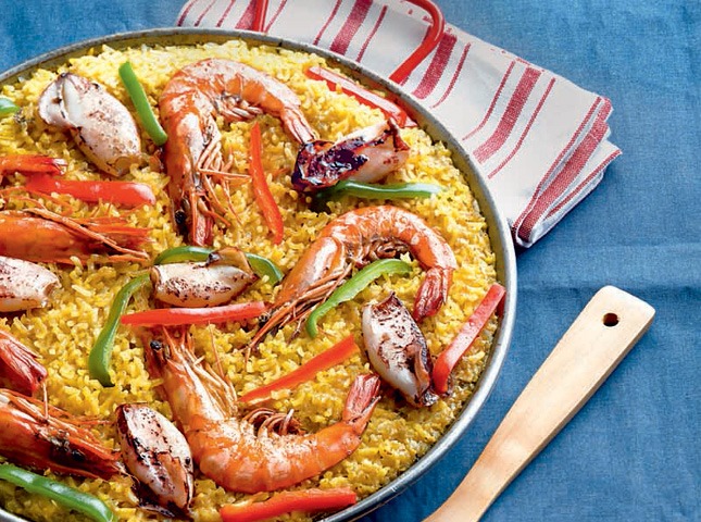 Seafood Paella Recipe | Yummy.ph