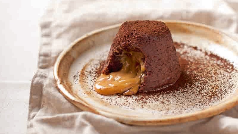 Espresso-Chocolate-Lava-Cake-with-Carame
