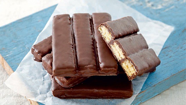 Homemade Kit Kat Candy Recipe - Flavorite