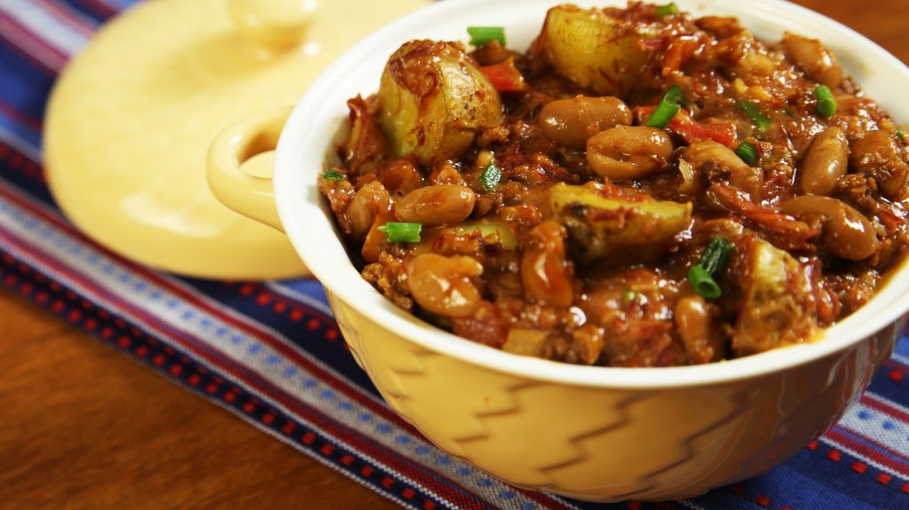 3 Easy Pork and Beans Side Dishes Anyone Can Make