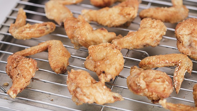 Snowy Fried Chicken - Ang Sarap
