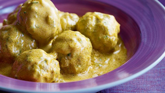 Meatballs in Coconut Red Curry Recipe