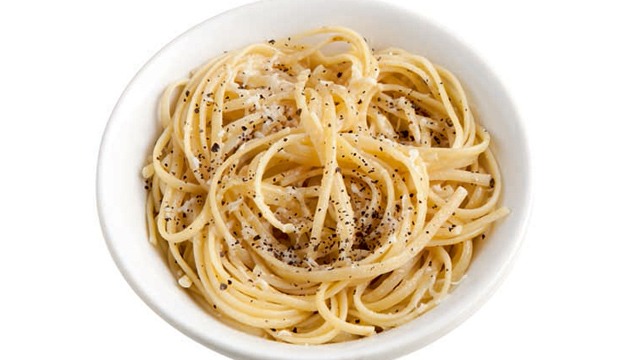 Cacio e Pepe Recipe | Yummy.ph