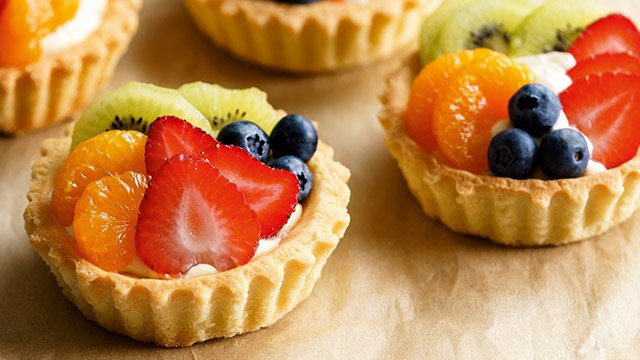 Creamy Vegan Custard Tart - Rainbow Nourishments