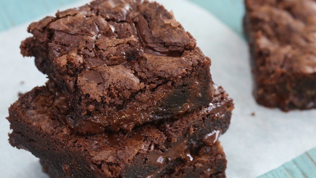 What You Can Do To Avoid Overcooking Cookies + Brownies