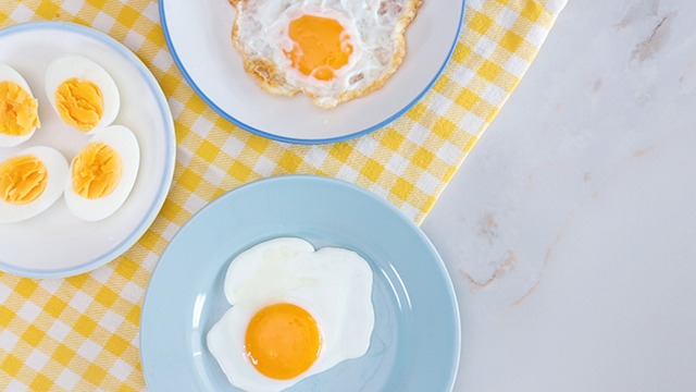 Perfect sunny side up fried eggs