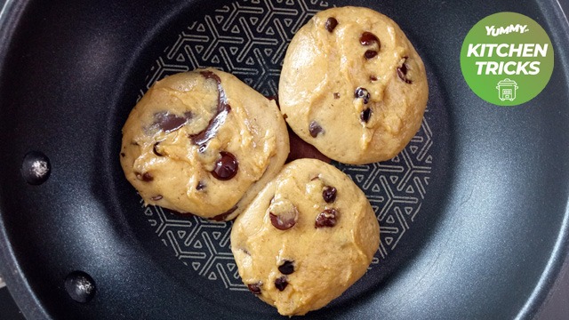The Best Ways To Keep Your Cookies From Sticking To The Pan
