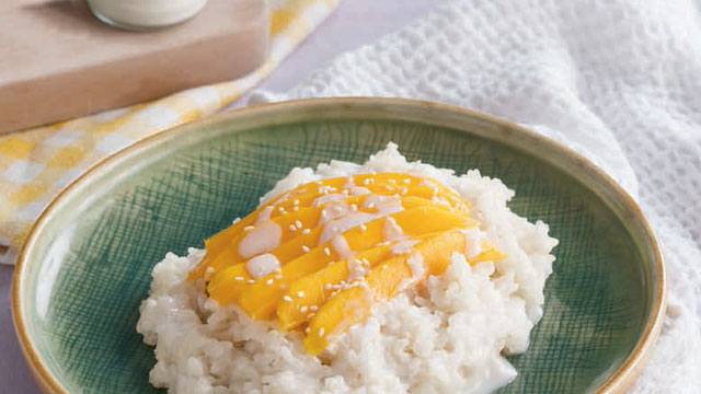 https://images.yummy.ph/yummy/uploads/2020/01/Sticky-Rice-with-Mangoes640-2.jpg