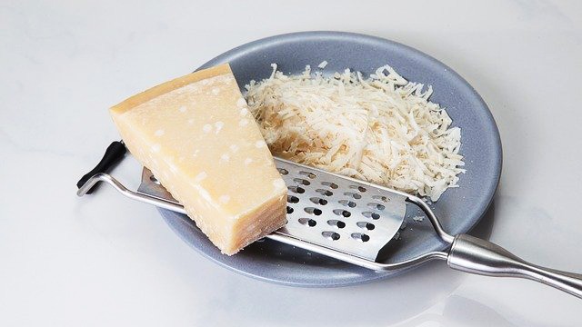 https://images.yummy.ph/yummy/uploads/2020/01/gratercheese.jpg