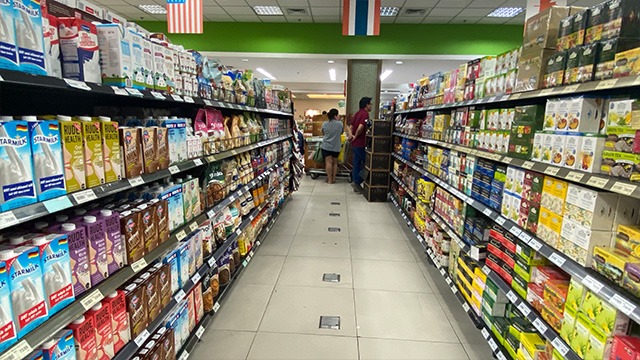 https://images.yummy.ph/yummy/uploads/2020/02/supermarket-philippines-covid-19-001.jpg