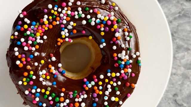 Tim Hortons® U.S. Celebrates 4th of July with Patriotic DIY Donut Kit