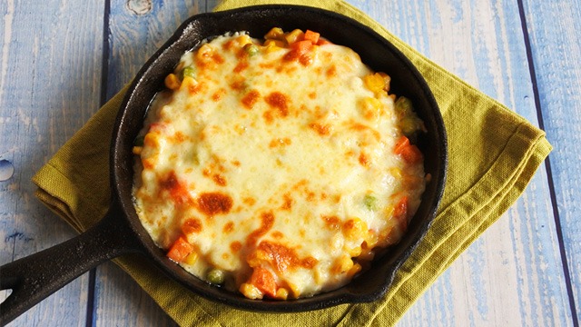 How To Make A Super Cheesy Corn And Mixed Vegetables Banchan