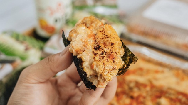 https://images.yummy.ph/yummy/uploads/2020/07/eleven-baker-street-sushi-bake-4.jpg