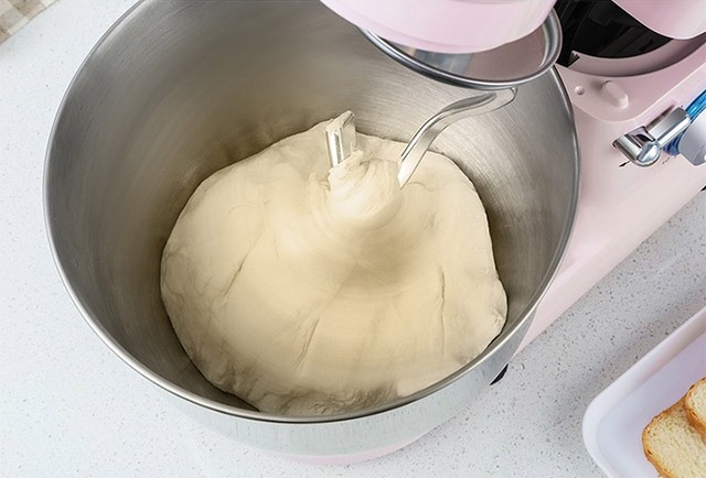 You Can Get This Pink Stand Mixer For P4,959