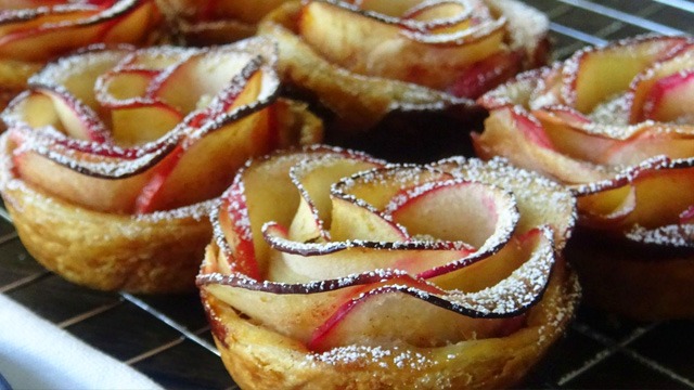 Baked Apple Roses Recipe