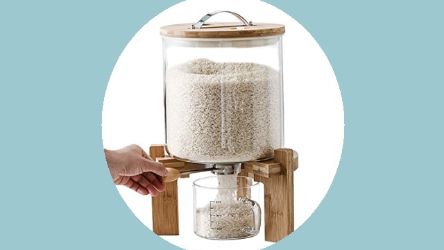 https://images.yummy.ph/yummy/uploads/2021/03/GLASS-RICE-DISPENSER.jpg