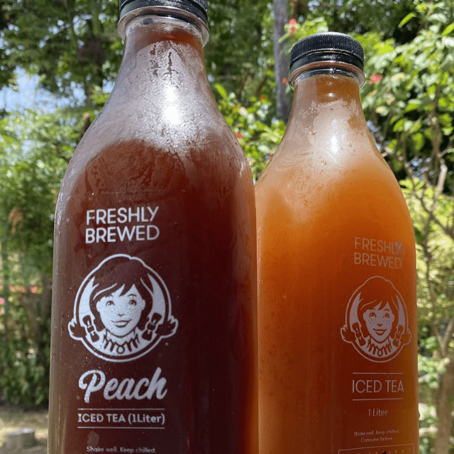 https://images.yummy.ph/yummy/uploads/2021/11/wendys-peach-iced-tea-01.png