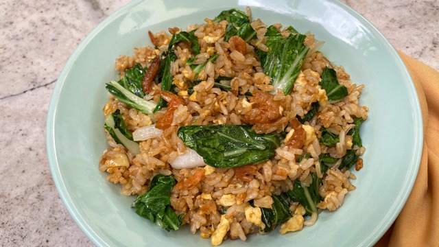 Simple ingredients can be the secret to an appetizing meal like this pechay and hibe fried rice recipe.