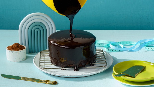 Moist Chocolate Cake Recipe With Glossy Chocolate Glaze 5657