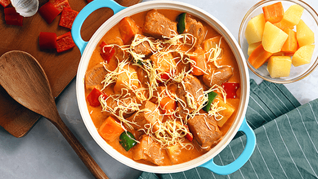 Your Christmas Handaan Won't Be Complete Without These 3 Party-Ready Ulam