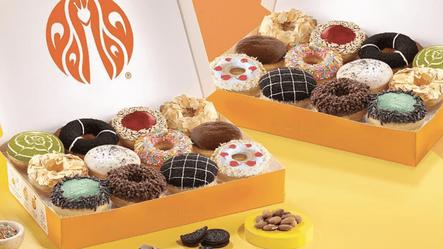 J.CO celebrates its 11th Anniversary with a promo on their donuts: P595 for two dozen donuts.